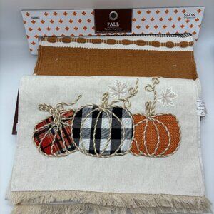 Brother Sister Design Studio Striped Woven & Patterned Pumpkins Table Runners